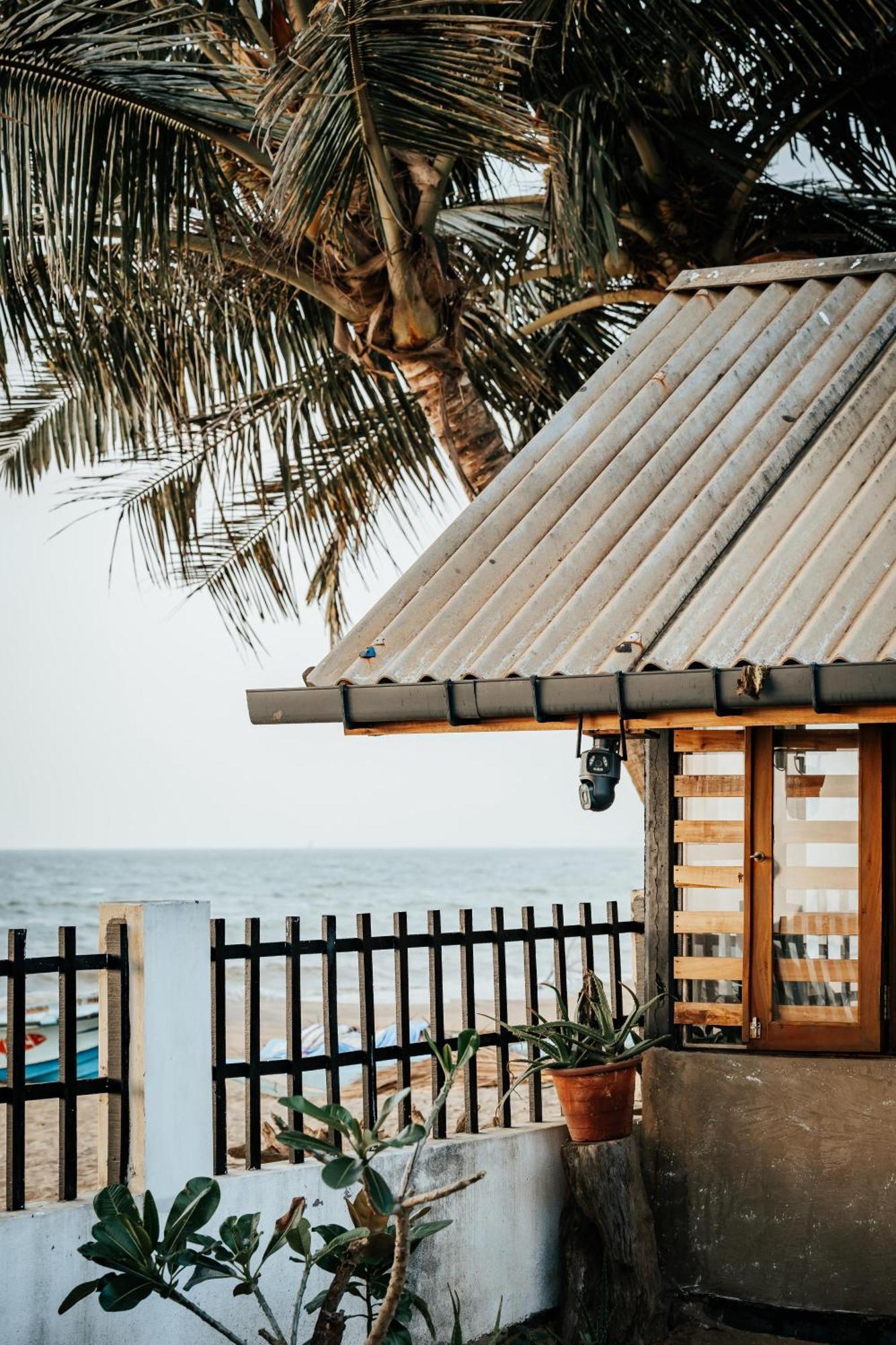 Winston Sea Front * Negombo