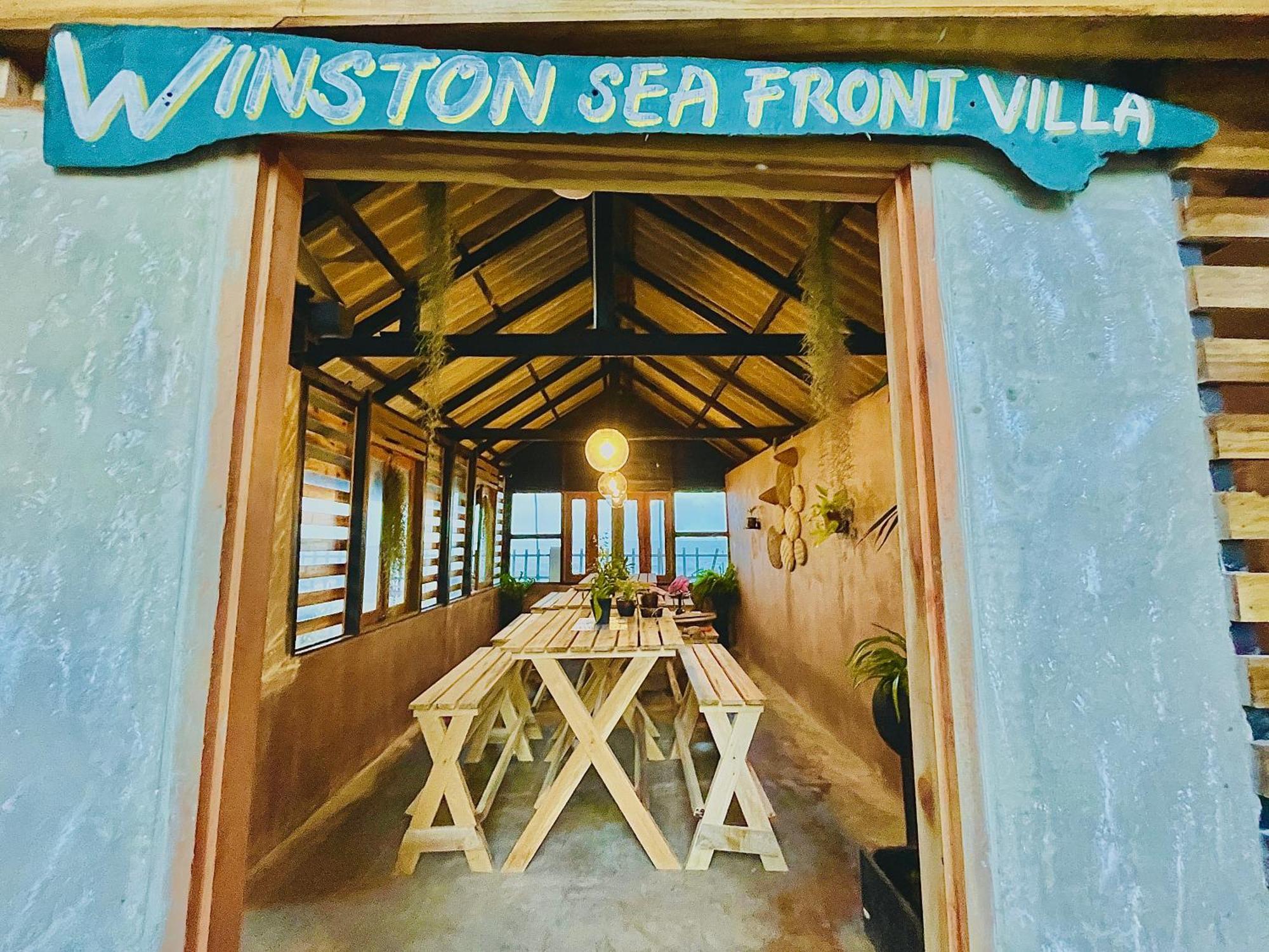 Winston Sea Front Pensión *