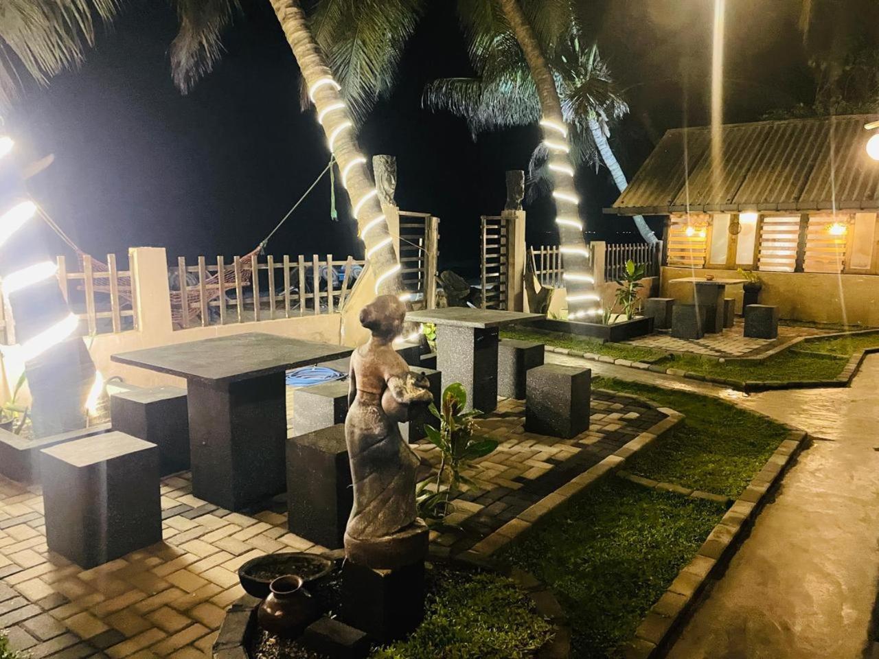 Winston Sea Front * Negombo